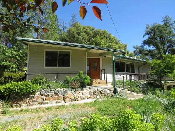 $550,000 | 25160 Pineview Drive, Colfax, CA 95713