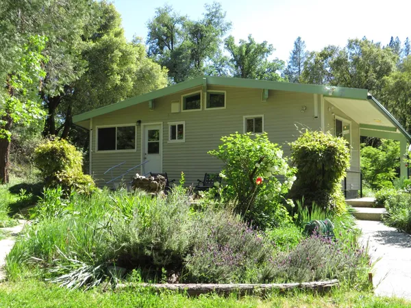 $550,000 | 25160 Pineview Drive, Colfax, CA 95713