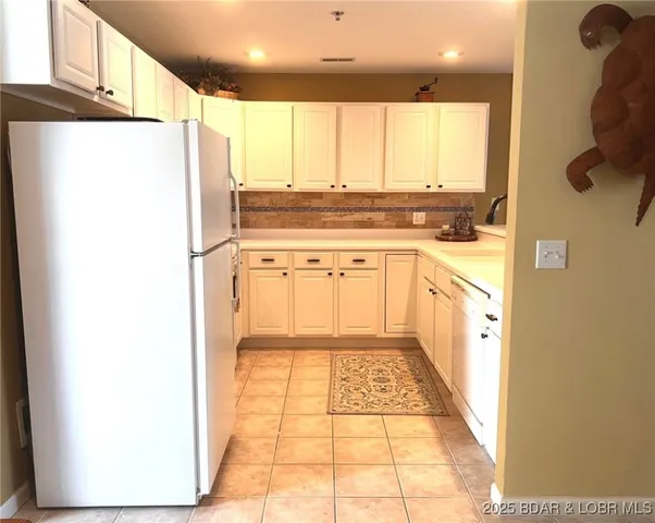 $239,900 | 251 Vision Drive, Unit 3B, Camdenton, MO 65020