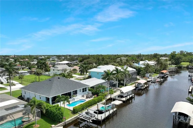an aerial view of multiple house