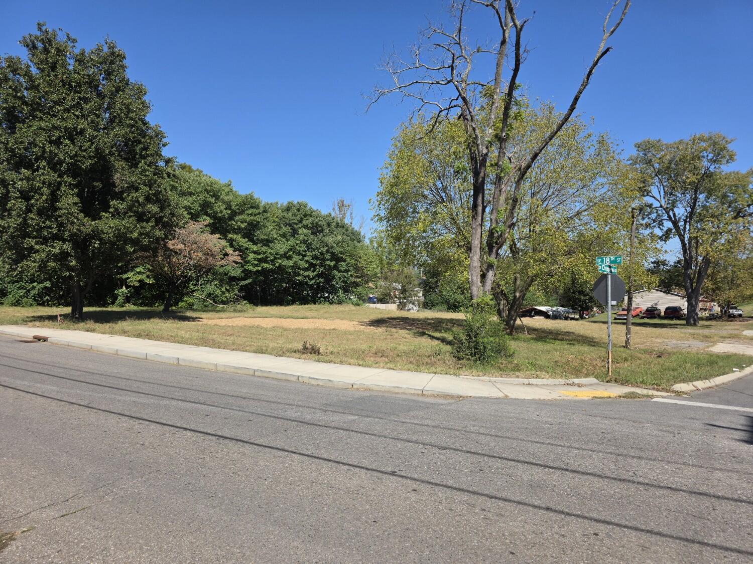 507-2 18th Street Southeast Cleveland, TN 37311 - Photo 2 of 2 Photo 3