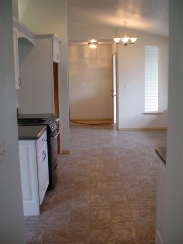 1012 North Woodruff Road Spokane Valley, WA 99206 - Photo 4 of 9