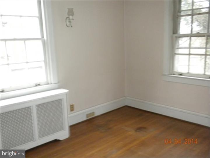 139 Walsh Road Lansdowne, PA 19050 - Photo 11 of 14