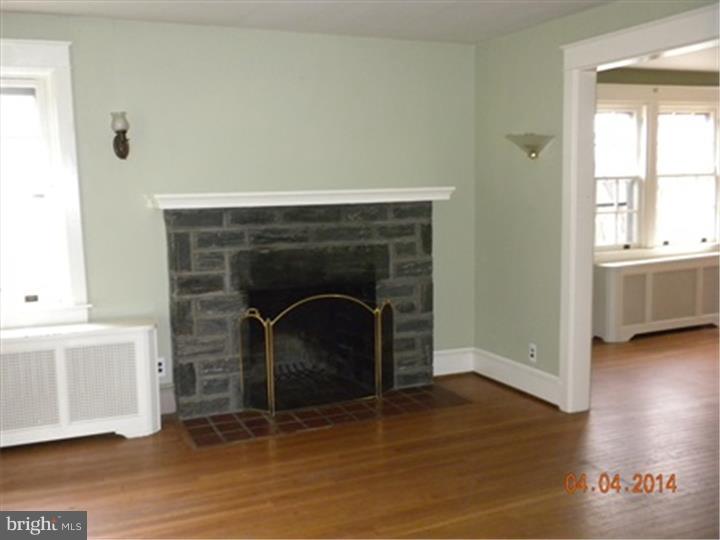 139 Walsh Road Lansdowne, PA 19050 - Photo 3 of 14