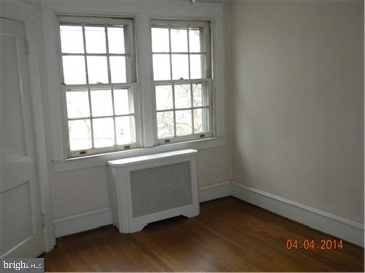 139 Walsh Road Lansdowne, PA 19050 - Photo 10 of 14