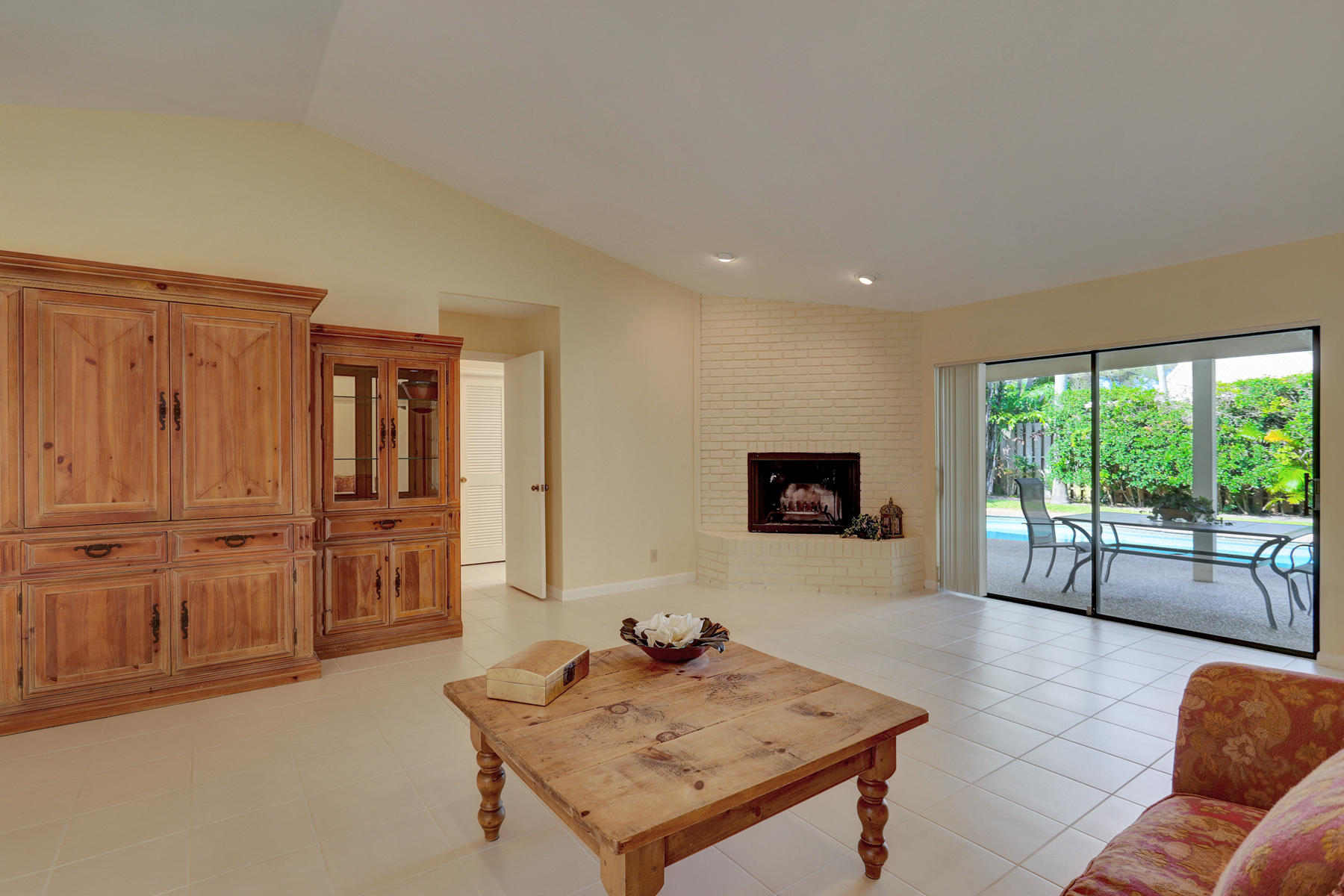 2103 Southwest 7th Court Boca Raton, FL 33486 - Photo 8 of 49 2103 SW 7th Ct - 25