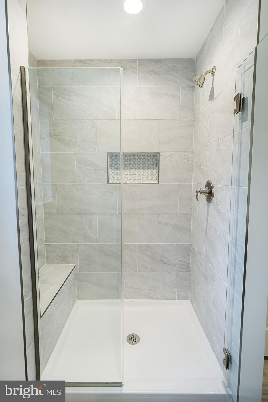 547 Jefferson Street, Unit 4 Bridgeport, PA 19405 - Photo 12 of 16 Gallery Image 12