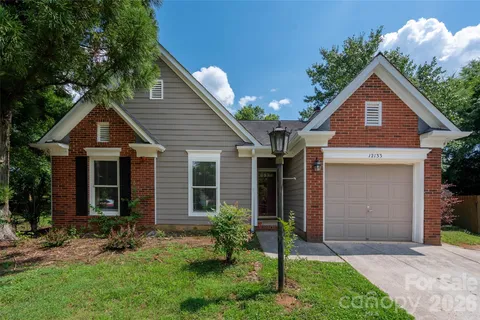 $325,000 | 12133 Cartgate Lane, Charlotte, NC 28273