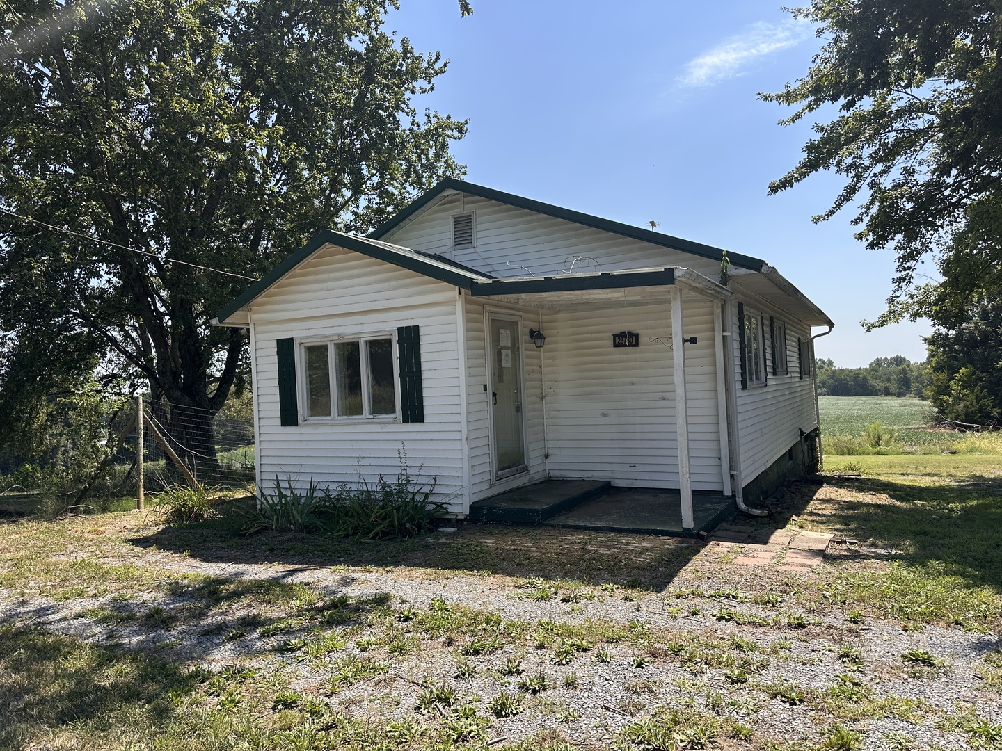 23780 Carlyle Road Thompsonville, IL 62890 - Photo 1 of 18 Gallery Image 1