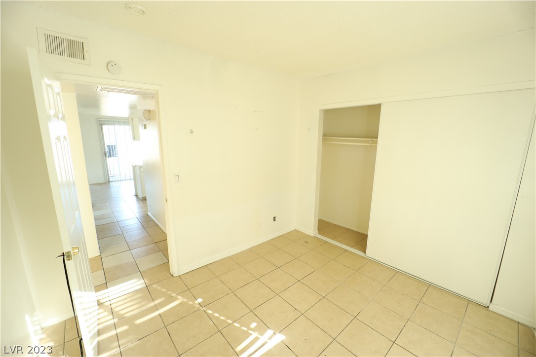 6942 Appleton Drive Las Vegas, NV 89156 - Photo 17 of 39