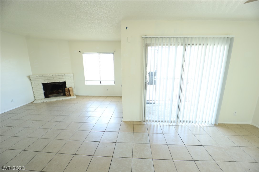 6942 Appleton Drive Las Vegas, NV 89156 - Photo 9 of 39