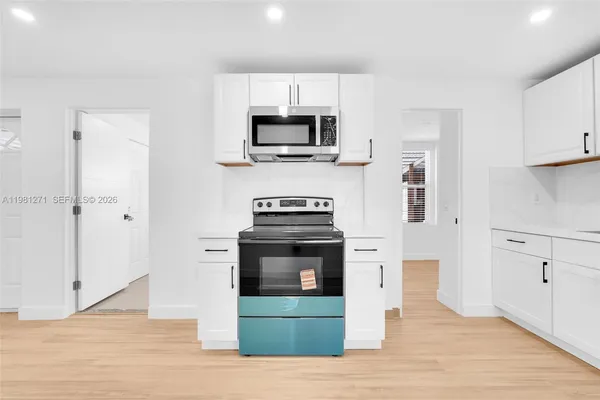 $2,200 | 2419 Coolidge Street, Unit B, Hollywood, FL 33020