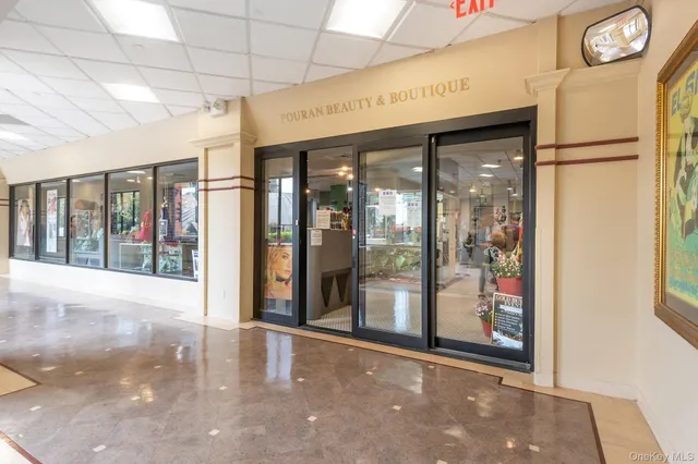 $535,000 | 269 Grand Central Parkway, Unit 4V | Glen Oaks