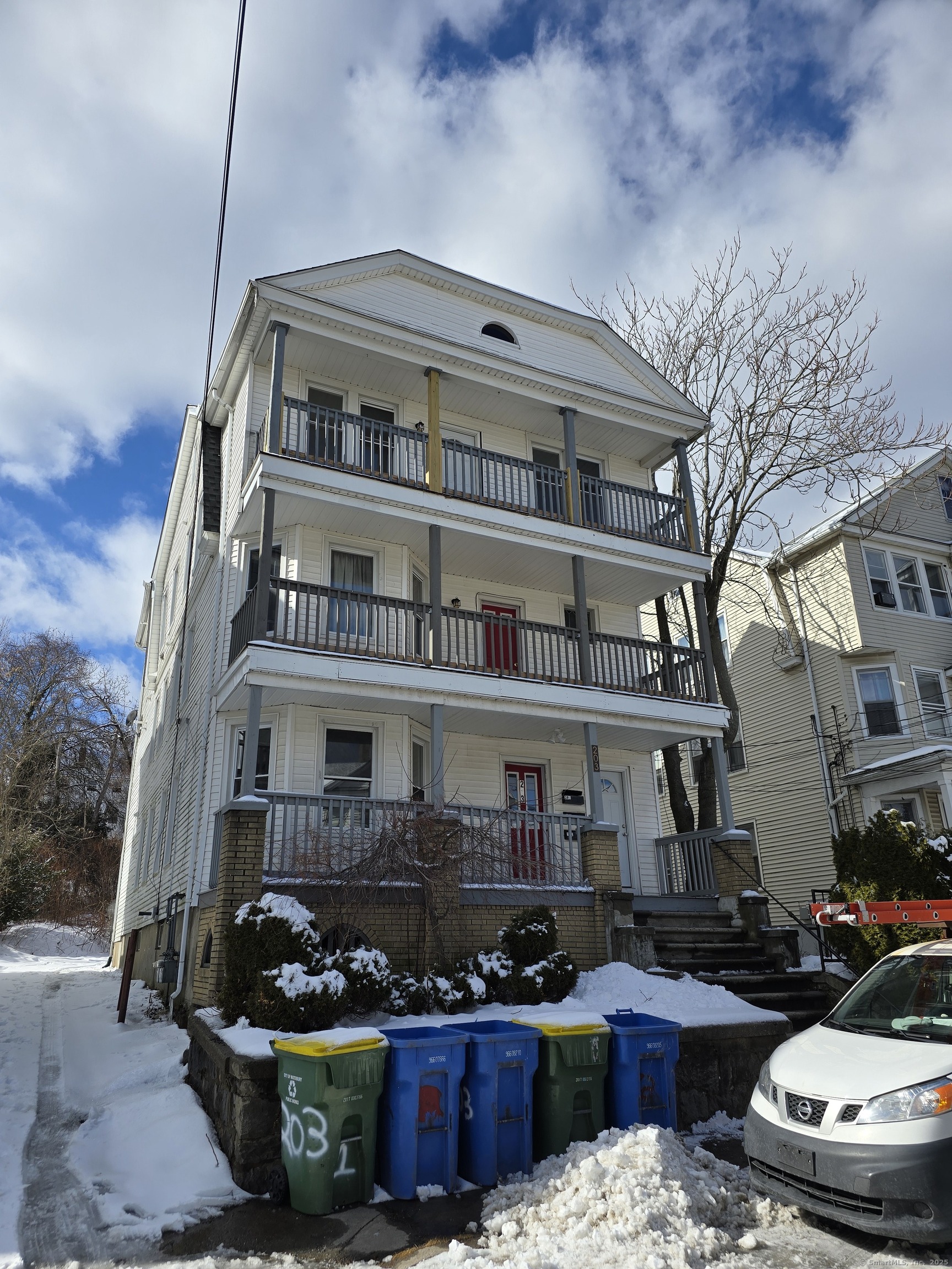 203 Alder Street Waterbury, CT 06708 - Photo 1 of 10