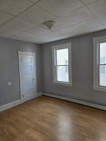 $1,600 | 203 Alder Street, Waterbury, CT 06708