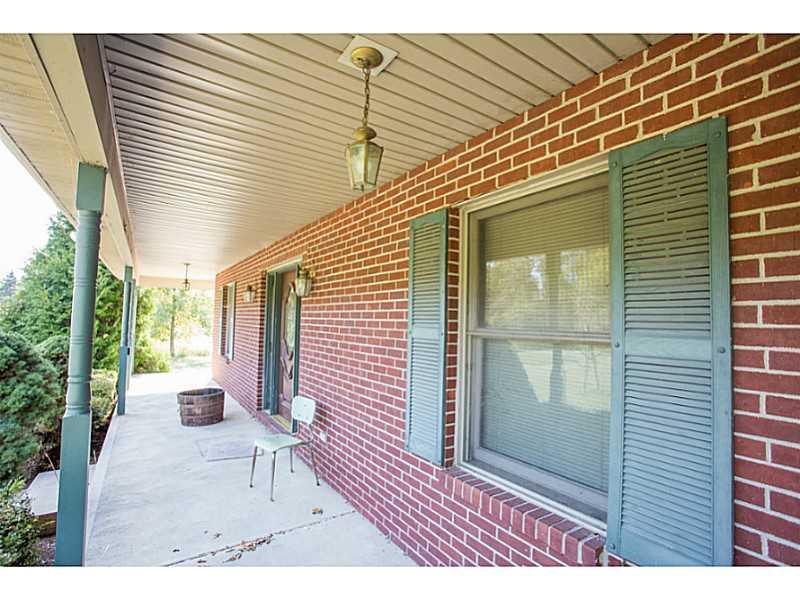 8335 Springfield Jamestown Road Springfield, OH 45502 - Photo 2 of 25
