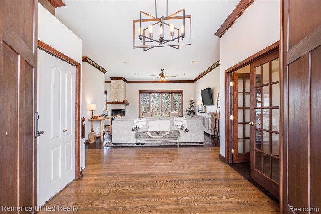 3344 Pingree Road Howell, MI 48843 - Photo 3 of 44