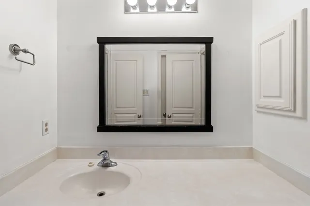 $359,000 | 3506 Garrow Street, Houston, TX 77003