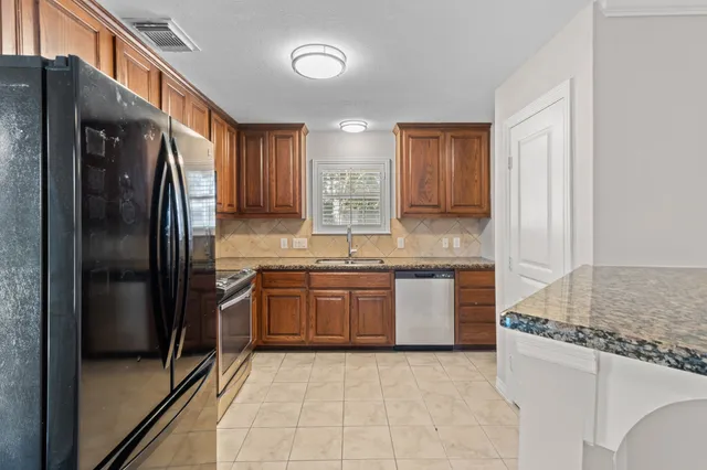 $359,000 | 3506 Garrow Street, Houston, TX 77003