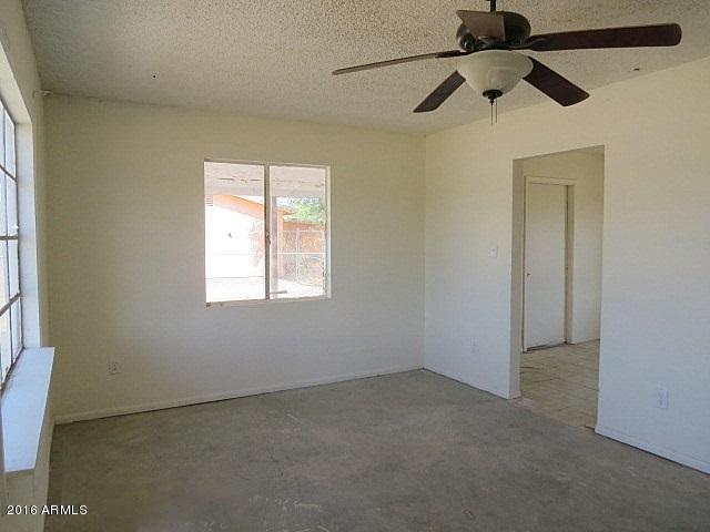 401 East Baseline Road Buckeye, AZ 85326 - Photo 15 of 71 023-155559 - living room