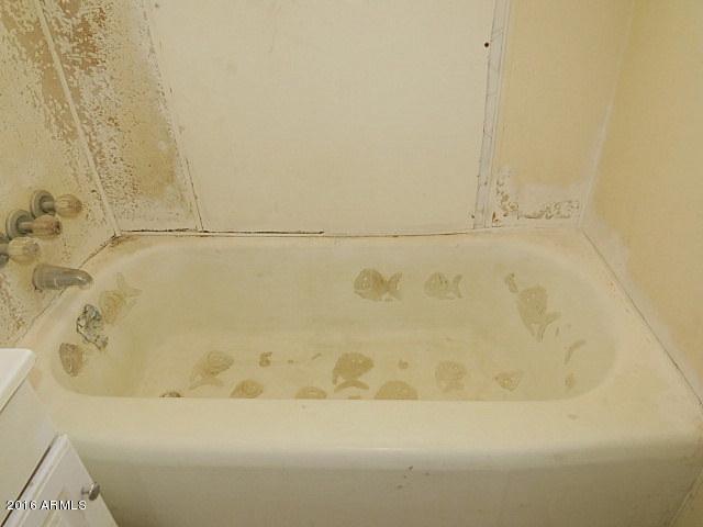 401 East Baseline Road Buckeye, AZ 85326 - Photo 57 of 71 023-155559 - bathroom-001