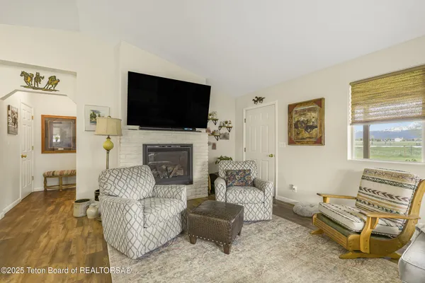 $1,295,000 | 3390 North N Highway, Driggs, ID 83422