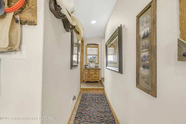 $1,295,000 | 3390 North N Highway, Driggs, ID 83422