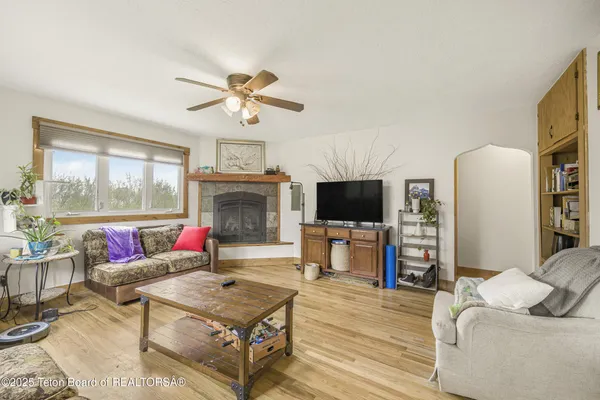 $1,295,000 | 3390 North N Highway, Driggs, ID 83422