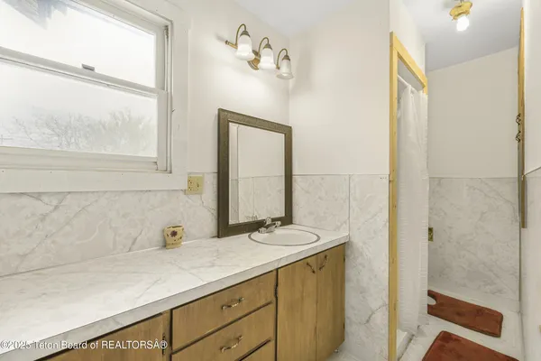 $1,295,000 | 3390 North N Highway, Driggs, ID 83422