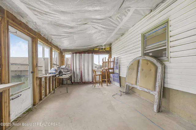 $1,295,000 | 3390 North N Highway, Driggs, ID 83422