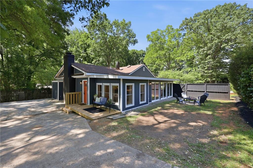 1112 Guyer Street High Point, NC 27262 - Photo 35 of 47