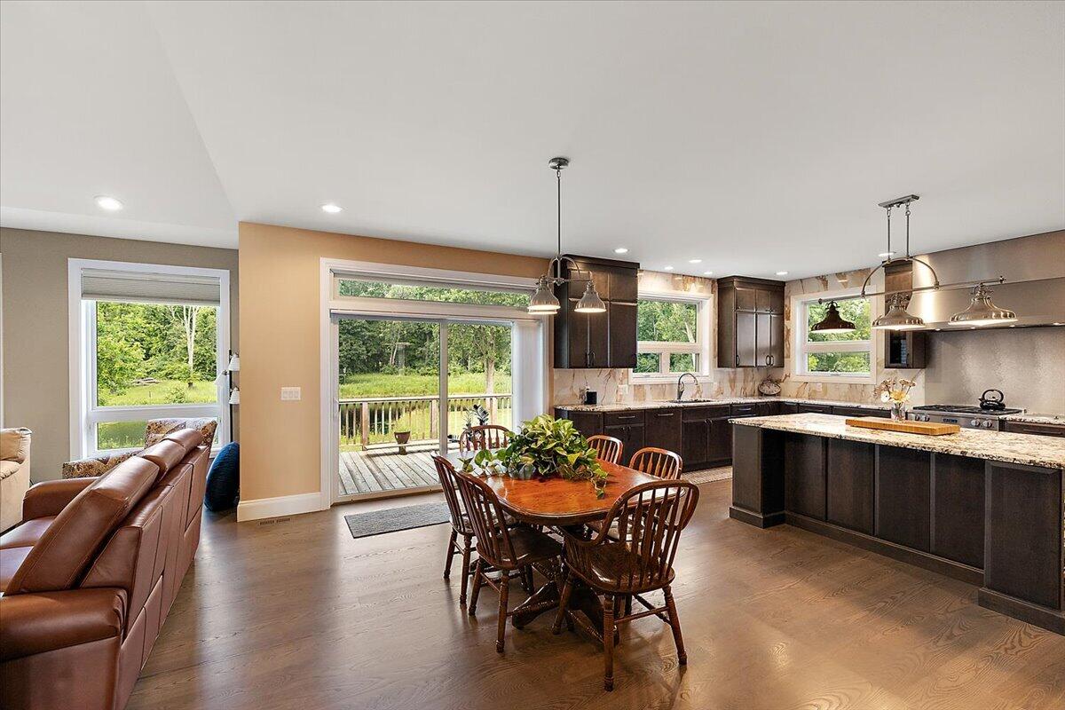 596 South Parker Road Ann Arbor, MI 48103 - Photo 11 of 80 051-596 S Parker-51