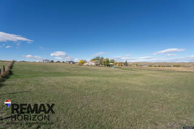 $425,000 | 34 Collins Drive, Douglas, WY 82633