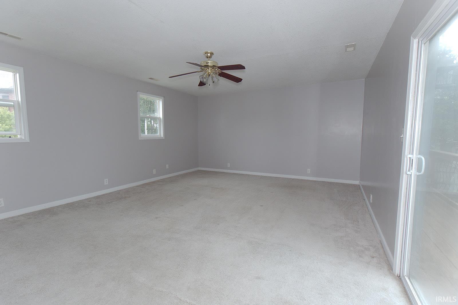 447 Hannah Street Huntington, IN 46750 - Photo 28 of 46