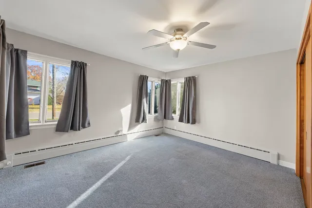 $3,500 | 175 South Harrison Avenue, Aurora, IL 60506