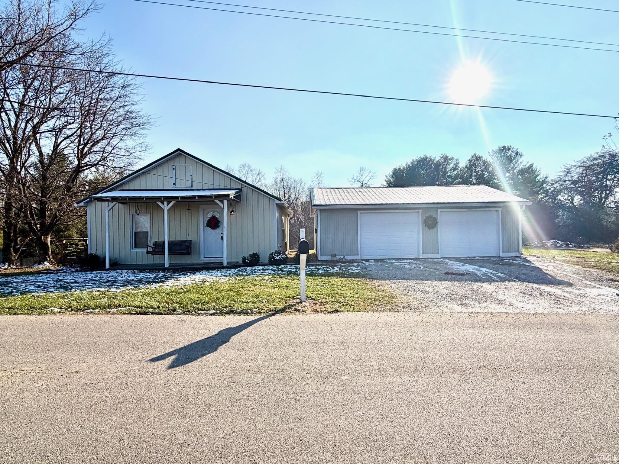 808 Spice Valley Road Mitchell, IN 47446 - Photo 2 of 27