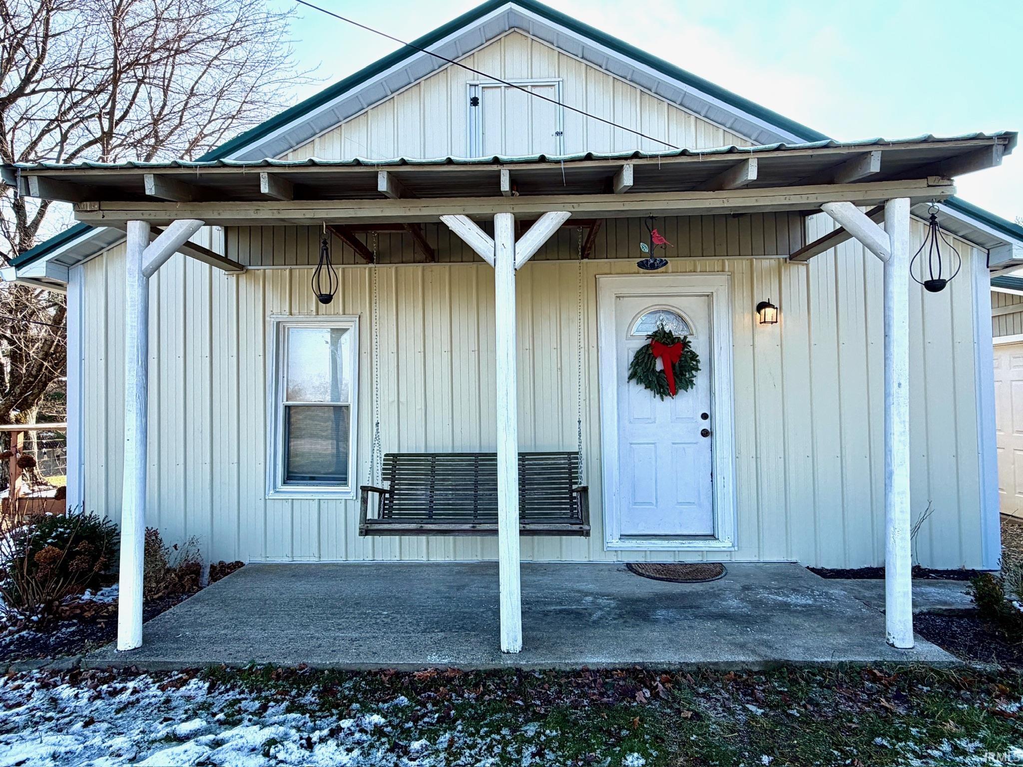 808 Spice Valley Road Mitchell, IN 47446 - Photo 4 of 27