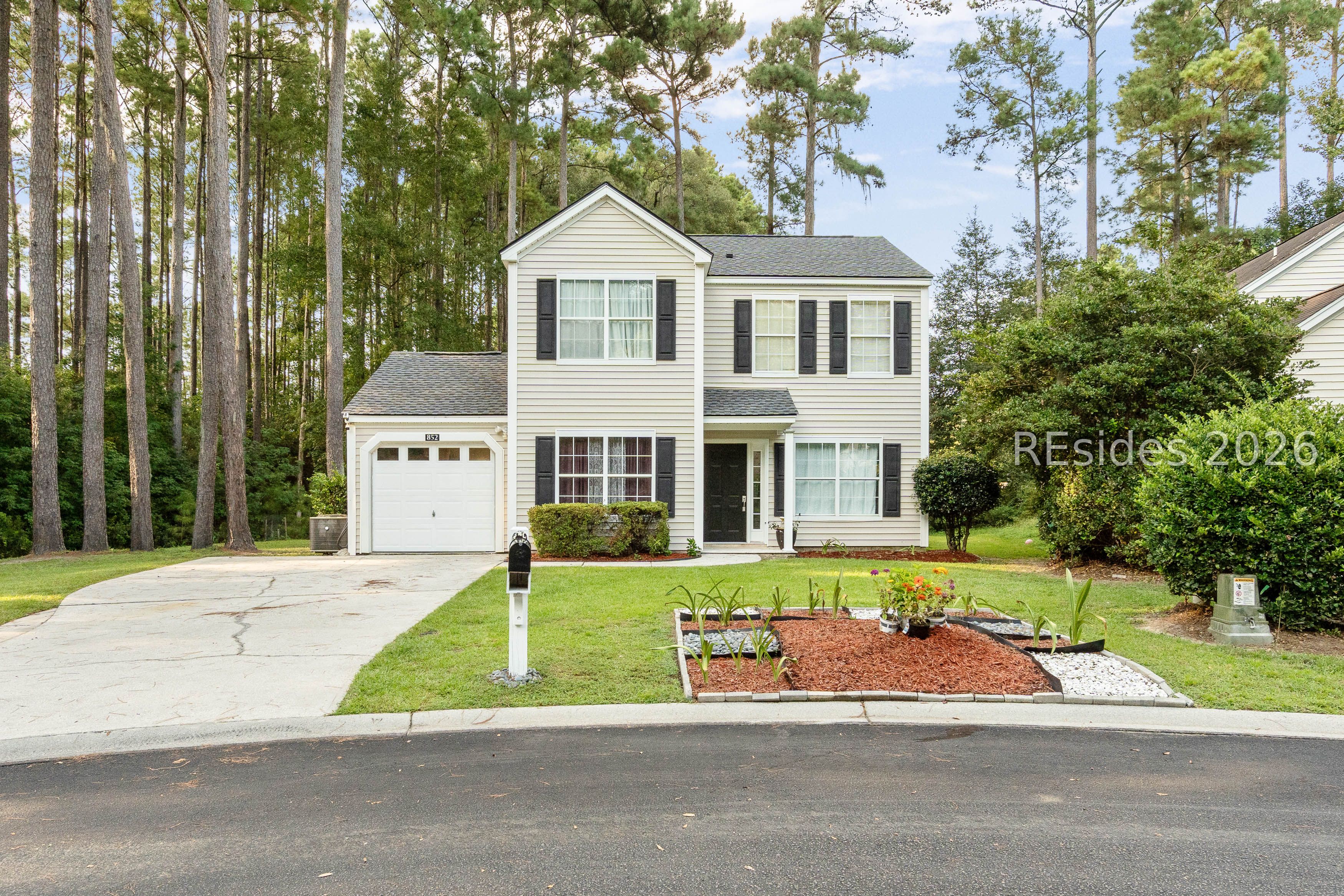 852 Rocking Horse Lane Bluffton, SC 29910 - Photo 3 of 37 Gallery Image 3
