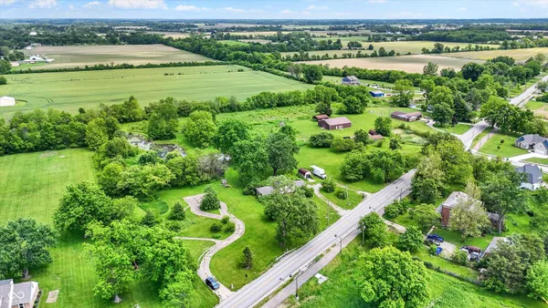 $1,700,000 | 905 South Maple Street, Fortville, IN 46040
