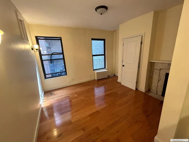 $3,700 | 75 Lexington Avenue, Unit 3R | Kips Bay