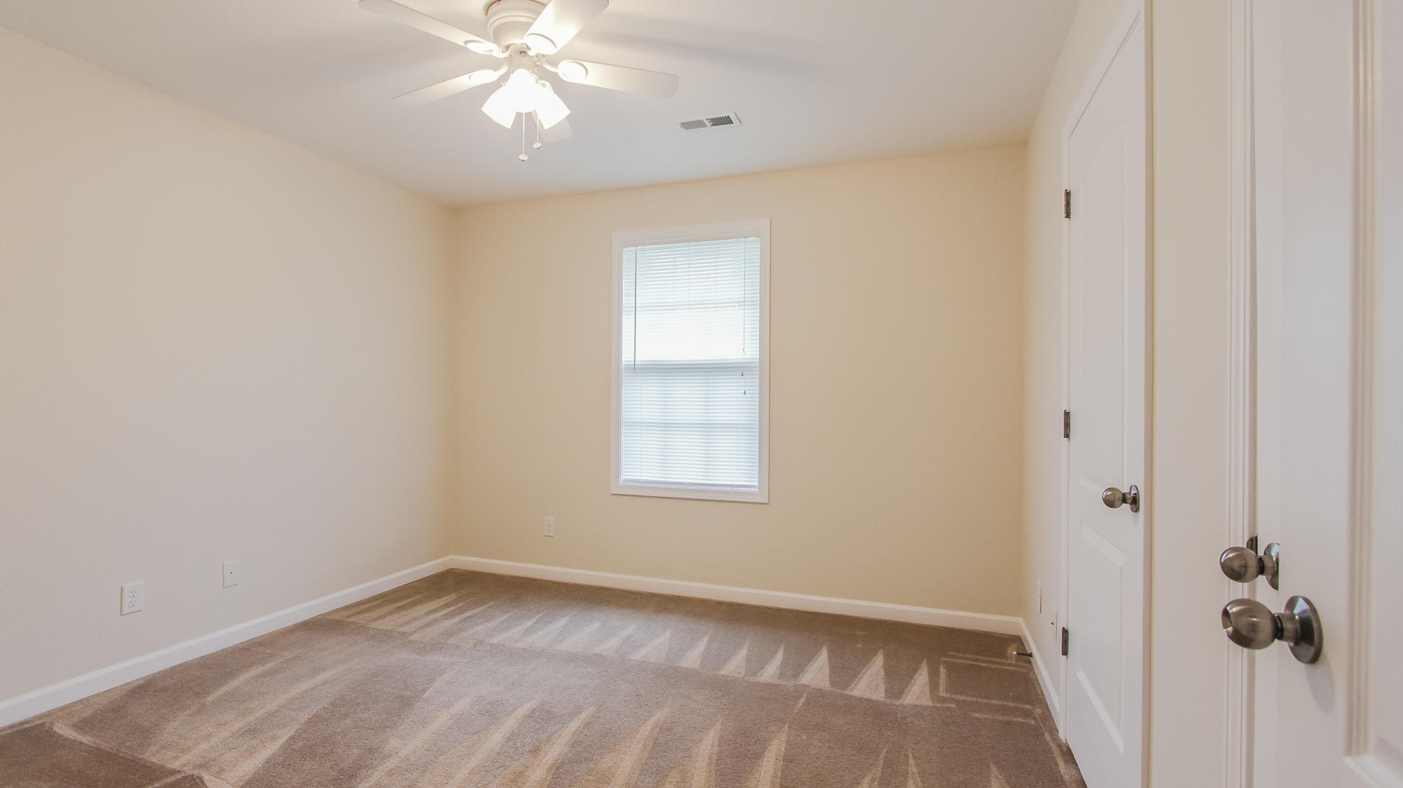 7632 Applecross Road Corryton, TN 37721 - Photo 17 of 25 7632 Applecross Road, Corryton, TN 37721