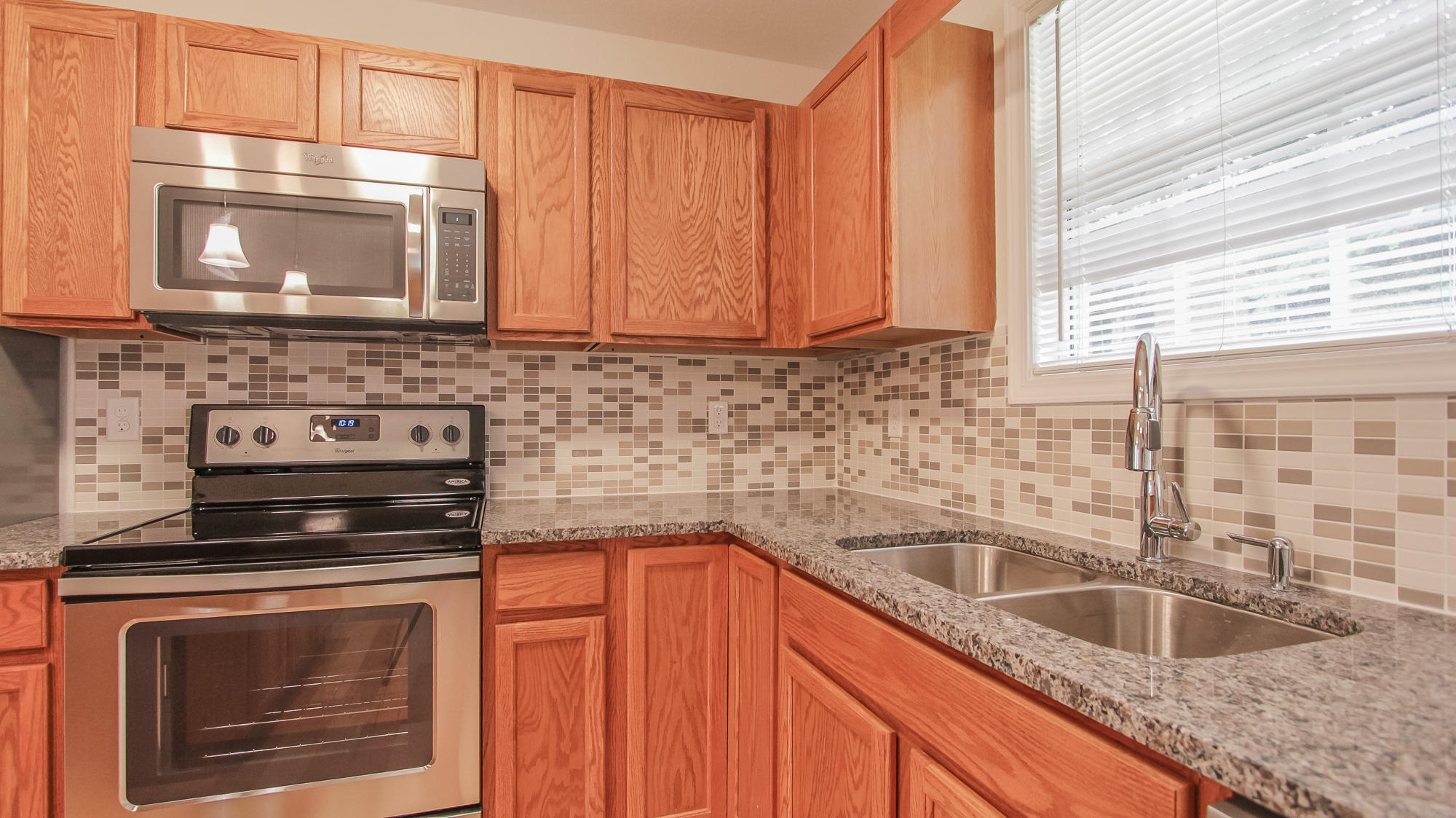 7632 Applecross Road Corryton, TN 37721 - Photo 6 of 25 7632 Applecross Road, Corryton, TN 37721