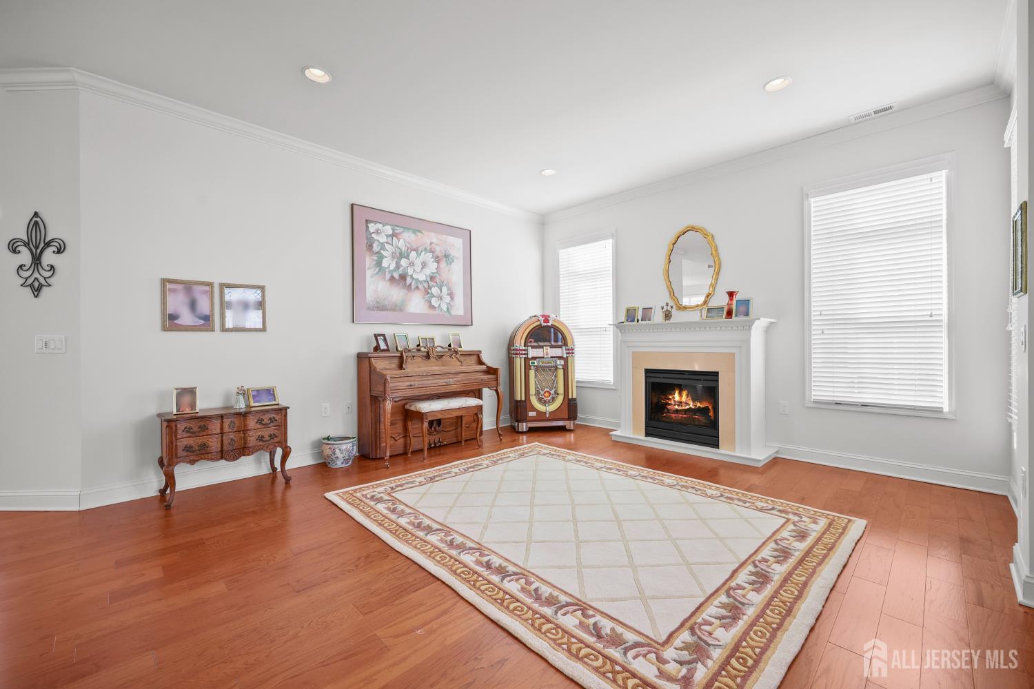 46 Mandrake Road Monroe Township, NJ 08831 - Photo 8 of 58