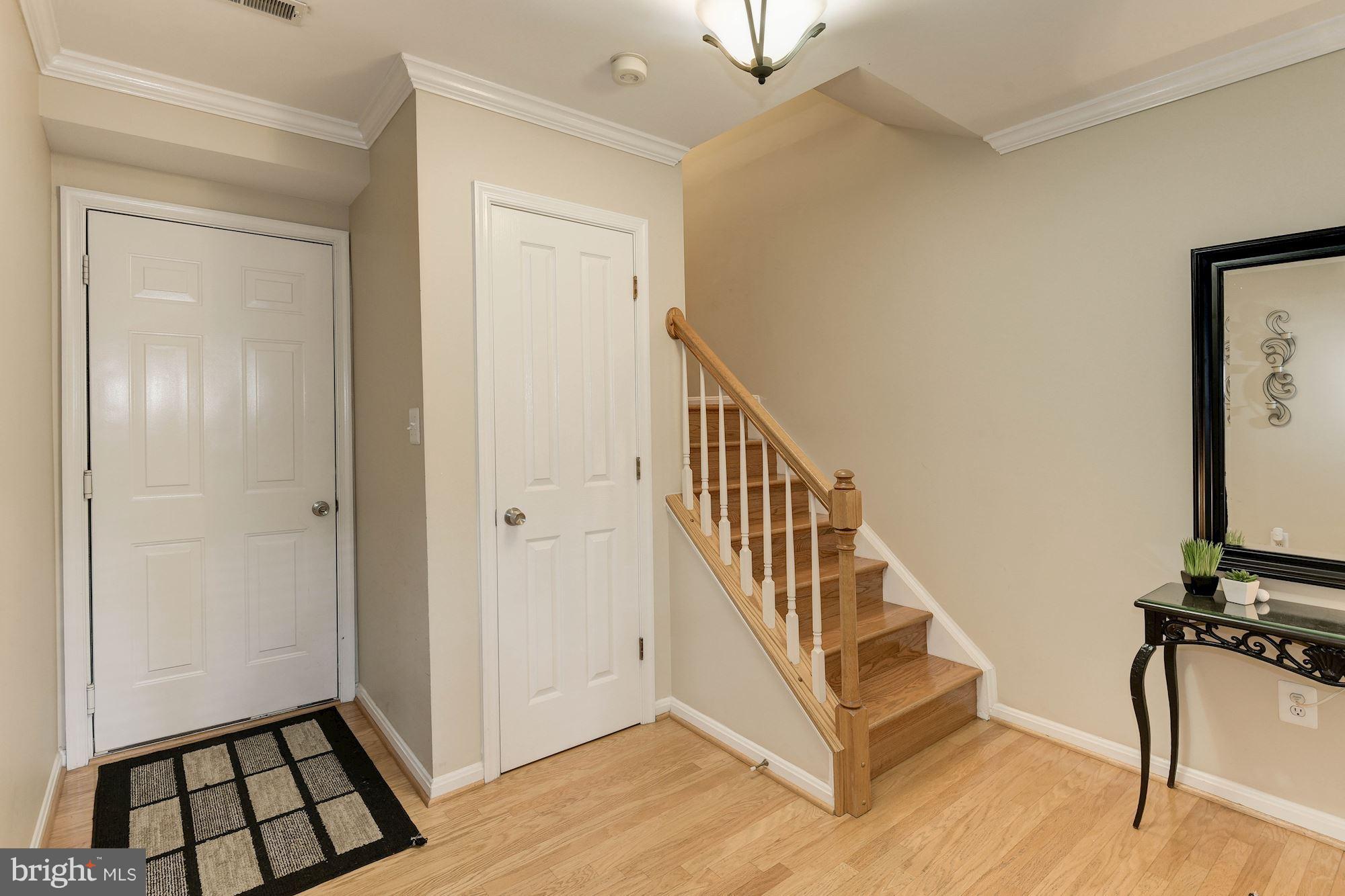 4668 West Braddock Road Alexandria, VA 22311 - Photo 2 of 29 Inviting entry w/hardwood floors and access to GAR