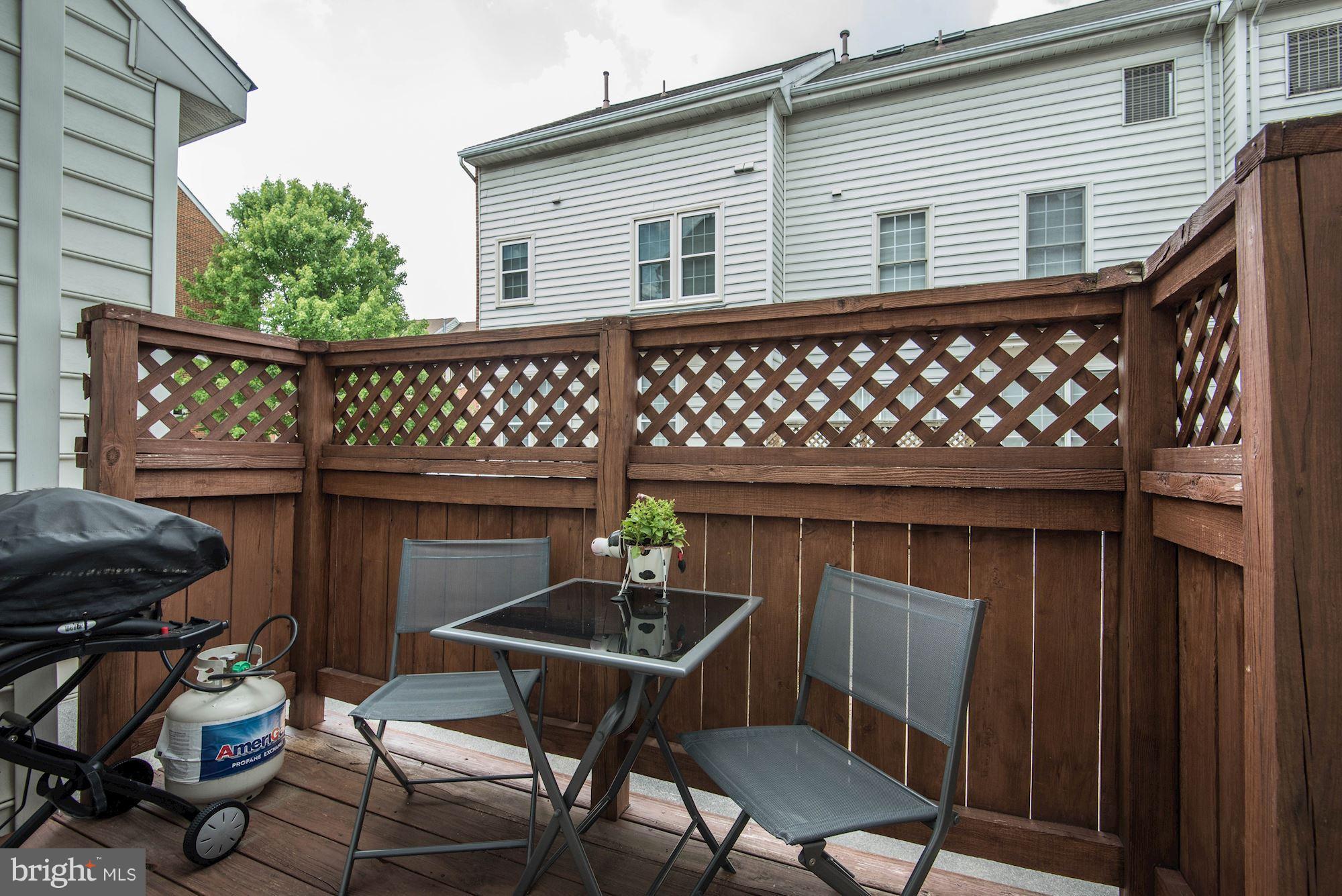4668 West Braddock Road Alexandria, VA 22311 - Photo 11 of 29 Deck off kitchen offers great privacy