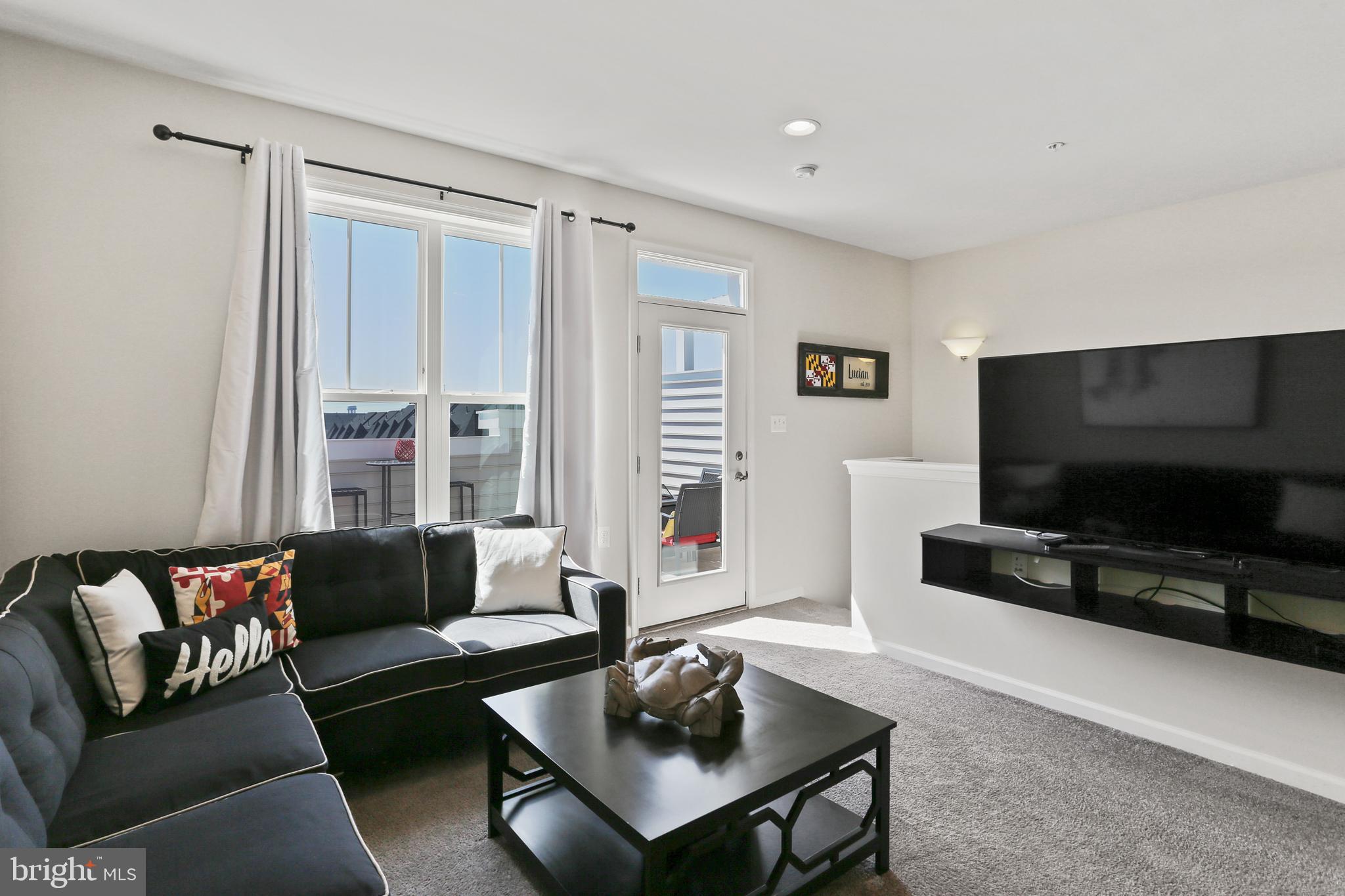 902 Lindley Road Frederick, MD 21701 - Photo 33 of 46 Bonus room opens to rooftop deck