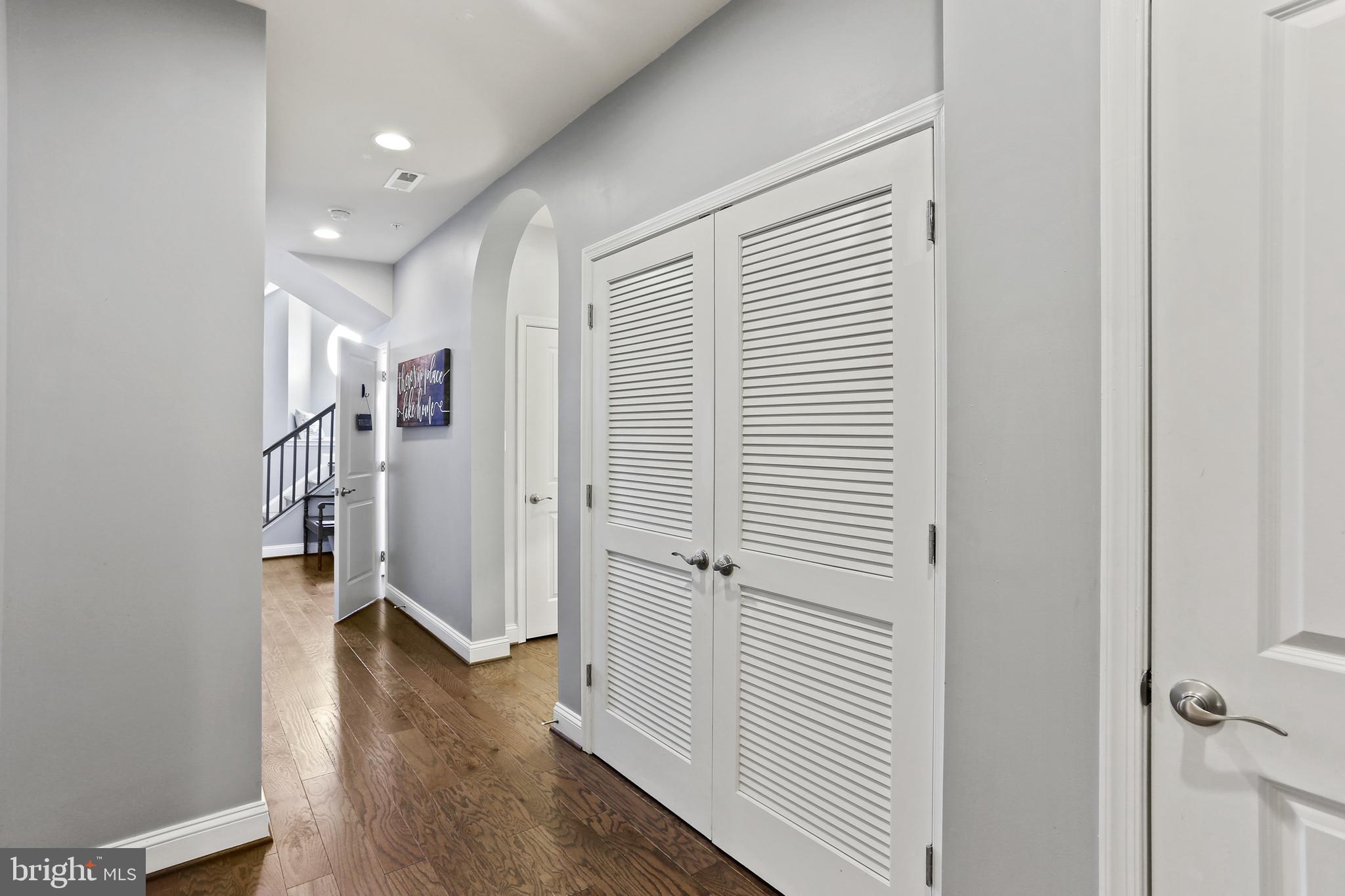 902 Lindley Road Frederick, MD 21701 - Photo 7 of 46 Hallway on main level