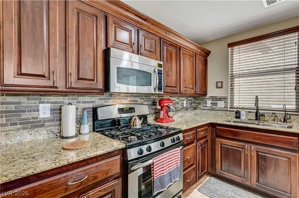 $424,900 | 8944 West Ryan Creek Avenue, Las Vegas, NV 89149