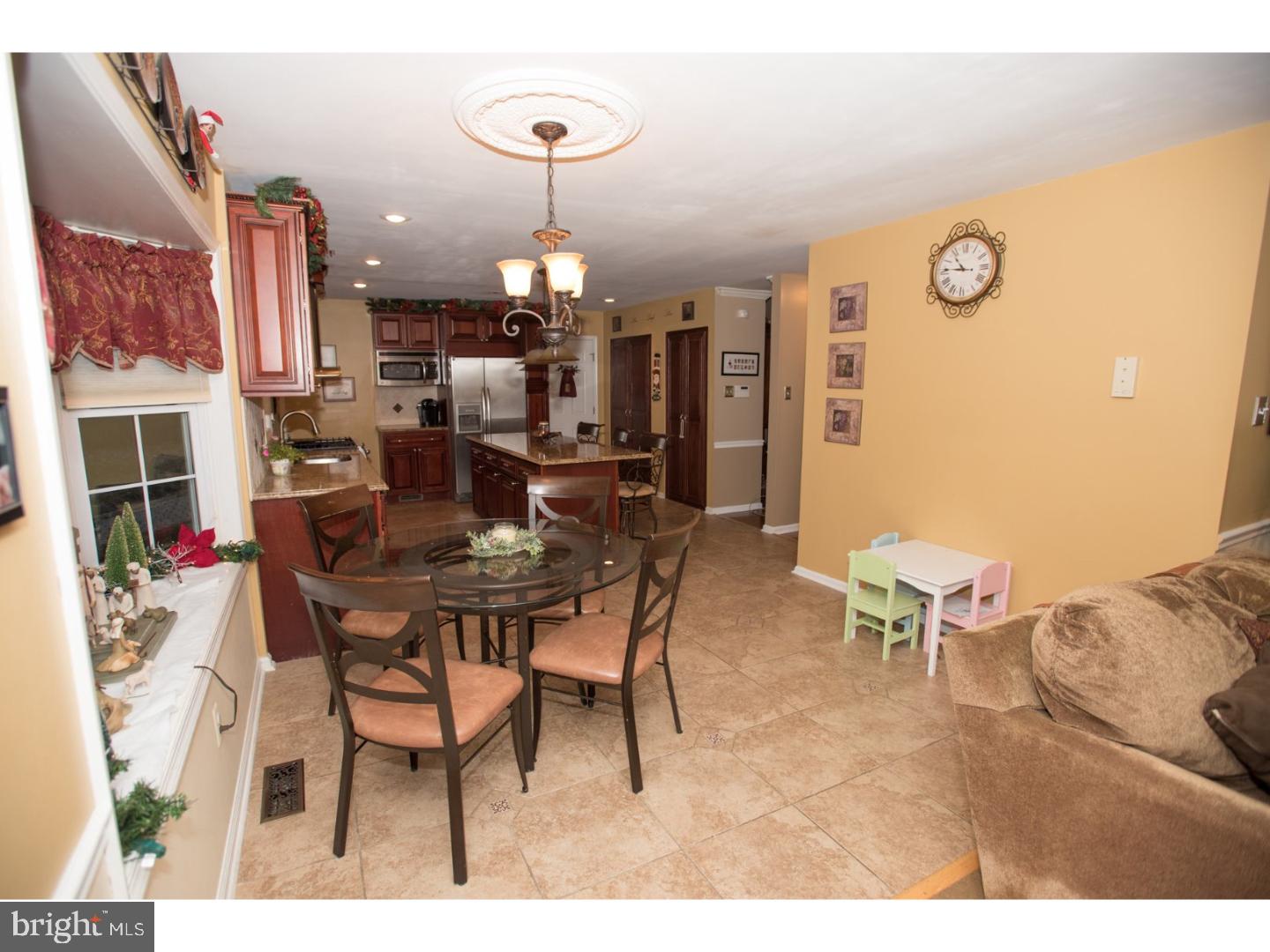 2215 Sand Trap Road Jamison, PA 18929 - Photo 6 of 21 Breakfast Room