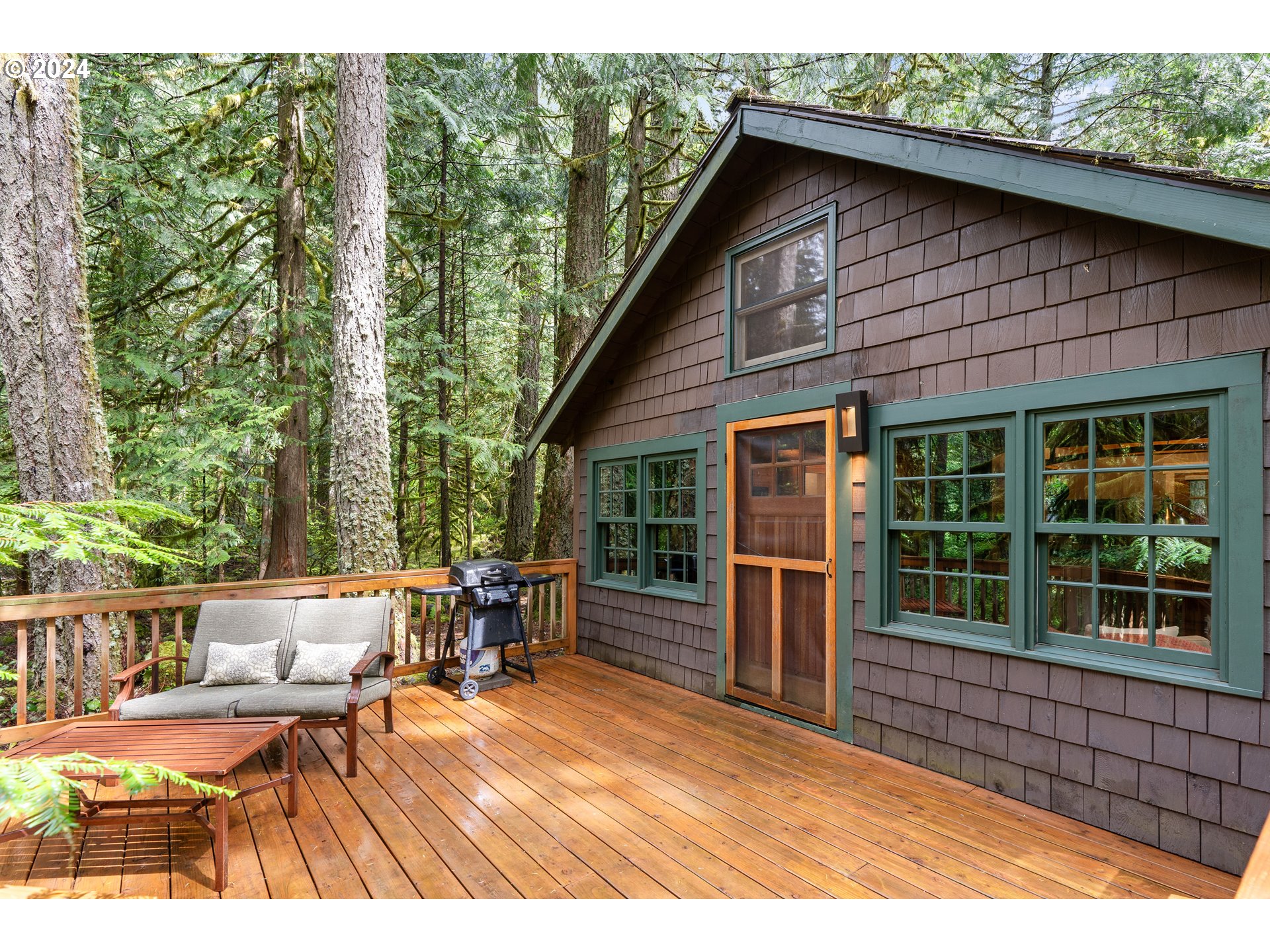 75802 East Zig Zag River Road Rhododendron, OR 97049 - Photo 28 of 35 Gallery Image 28